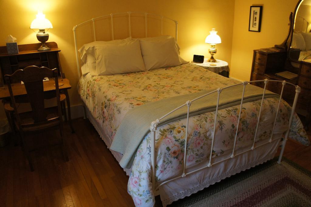 Maplecroft Bed & Breakfast Barre Zimmer foto